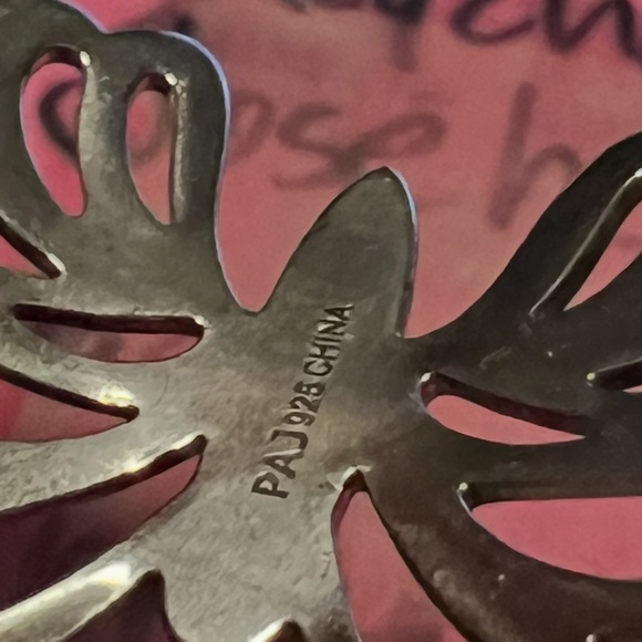 Silver Butterfly Pendant - Picture 2 of 2